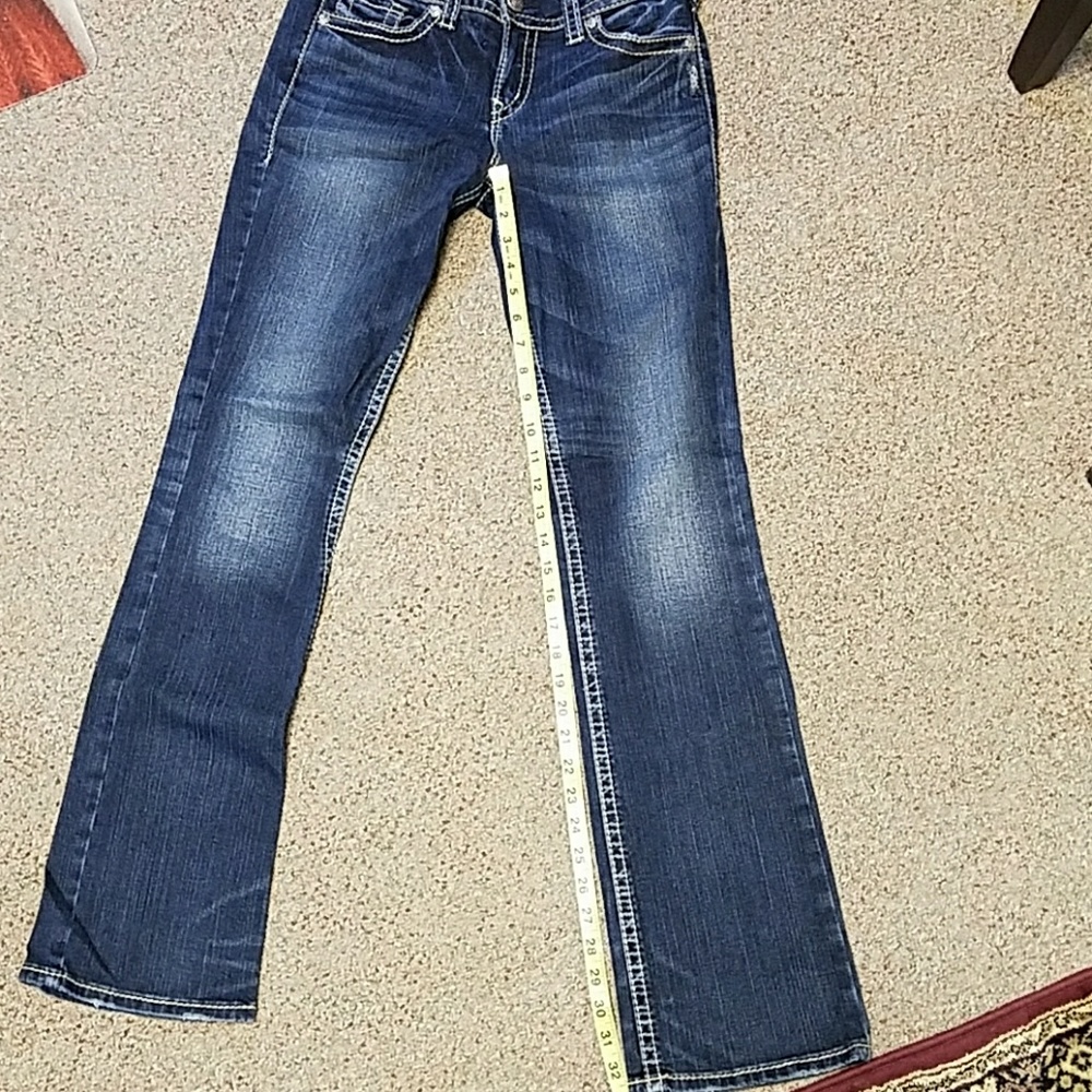 Silver Jeans - Picture 2 of 5